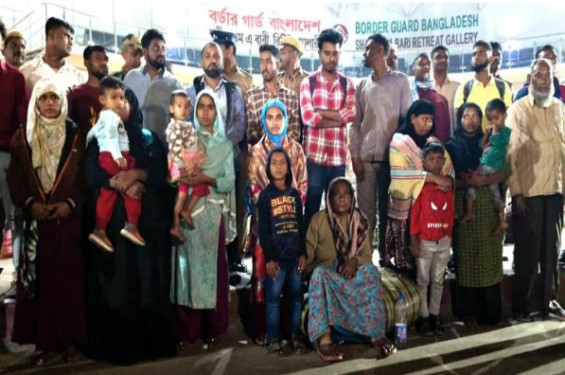 ভারতের ক্যাম্প থেকে মুক্তি পেয়ে ২৪ বাংলাদেশি স্বদেশে