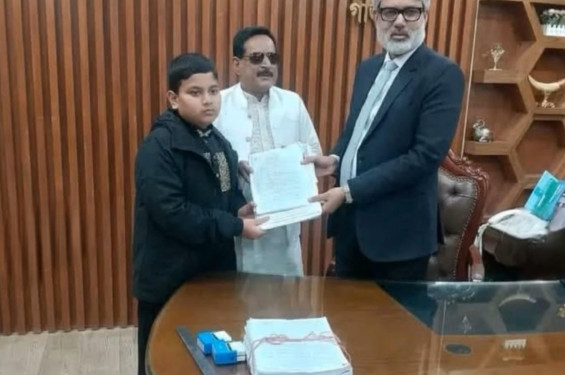 গাজীপুরের ৫ আসনে মনোনয়নপত্র জমা দিলেন ৫৩ প্রার্থী