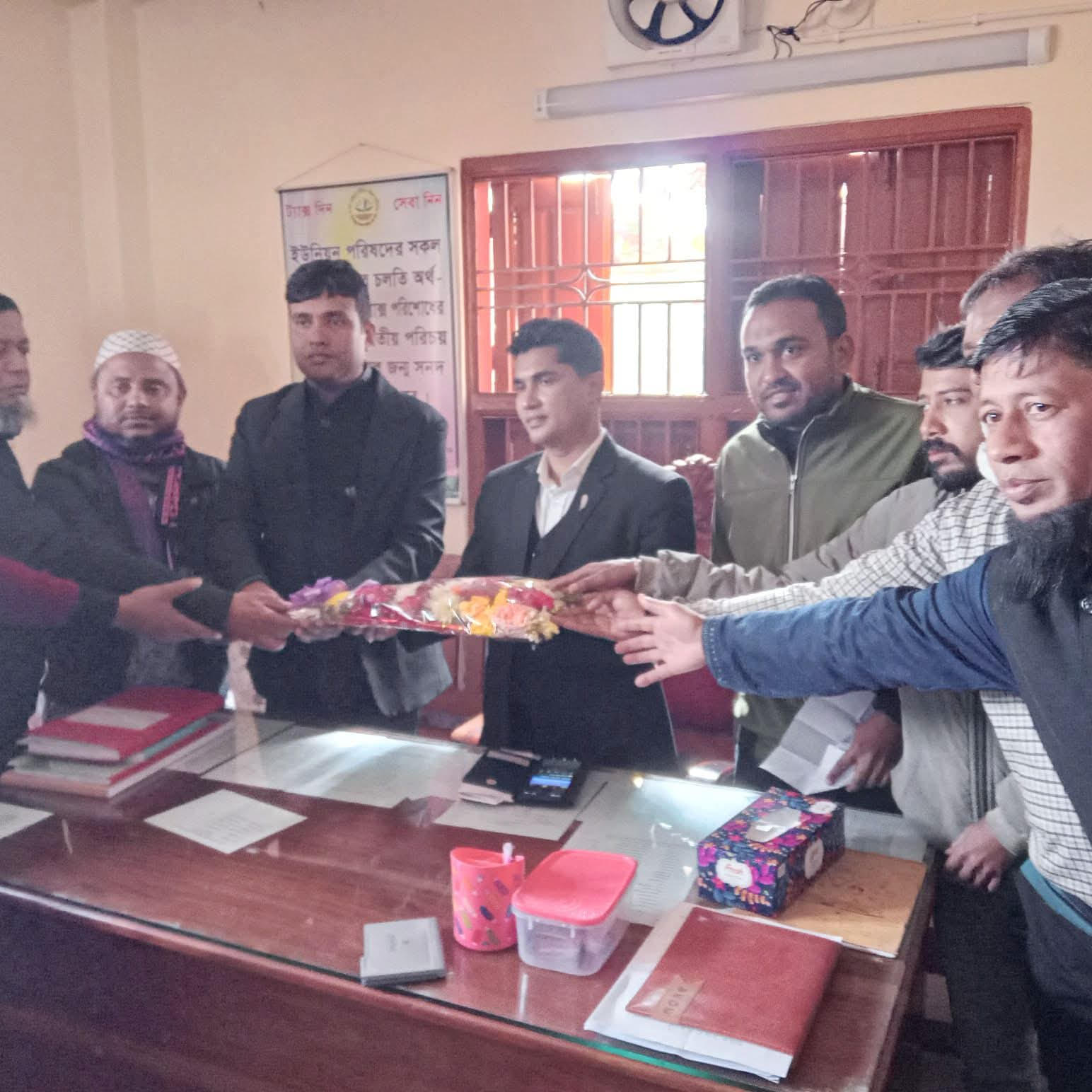 কালীগ্রাম ইউনিয়ন পরিষদের দায়িত্ব নিলেন প্রশাসক জাফরুল ইসলাম