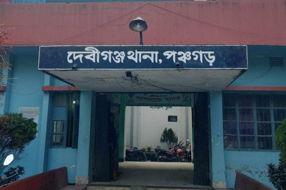 দেবীগঞ্জে অবৈধ ইটভাটা উচ্ছেদে বাধা ও হামলা: ৩০০ জনের বিরুদ্ধে মামলা, গ্রেপ্তার ৩