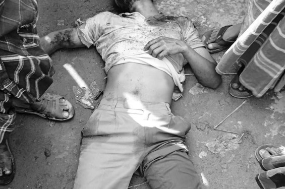 জয়পুরহাটের কালাইয়ে ভটভটি উলটে  যুবকের মৃত্যু