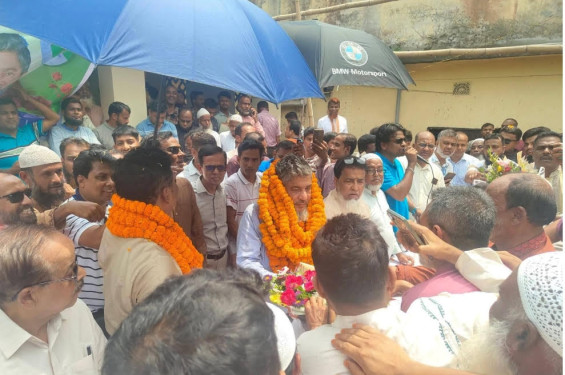 নরসিংদীর নবনিযুক্ত জেলা প্রশাসক তোফাজ্জল হোসেন কে সংর্বধনা