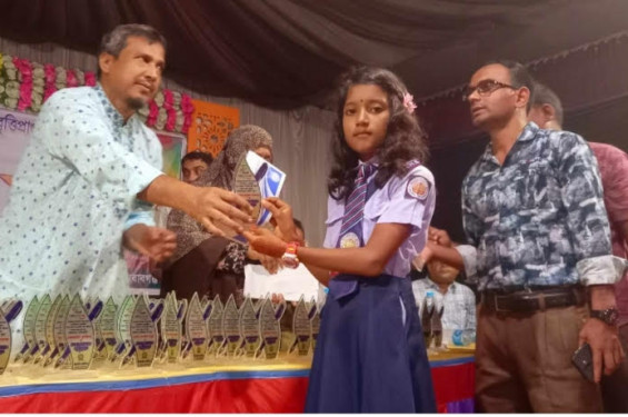 গোমস্তাপুরে ৩য় ৪র্থ ও ৫ম শ্রেণীর বৃত্তি পরীক্ষা-২০২৩ শিক্ষার্থীদের সংবর্ধনা।