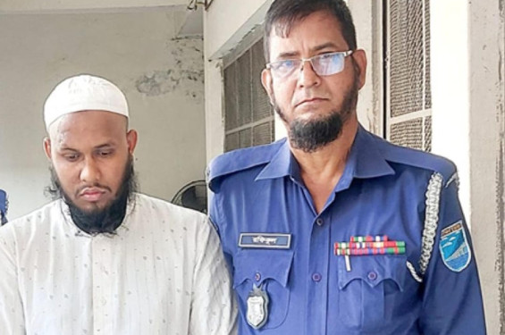 মাদ্রাসা ছাত্রী ধর্ষণের অভিযোগে অভিযুক্ত মুহতামিম গ্রেফতার