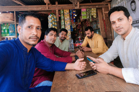 আলীকদমে সাংবাদিকতার সাইনবোর্ডে চাঁদাবাজি: টাকা না পেয়ে শিক্ষকদের বিরুদ্ধে অপপ্রচার, ৫ জনের নামে অভিযোগ