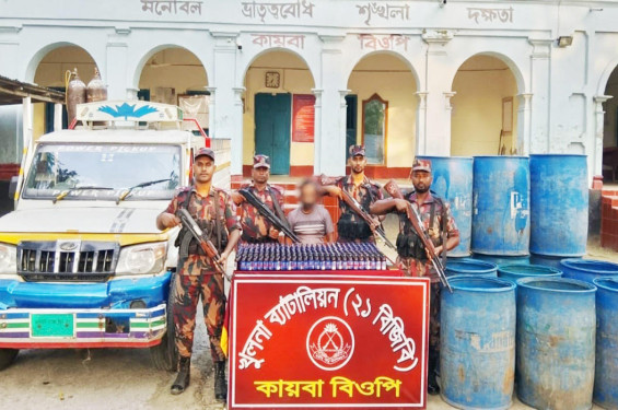 যশোর সীমান্তে ৩৮৯ বোতল নেশাজাতীয় সিরাপ উদ্ধার, আটক-১