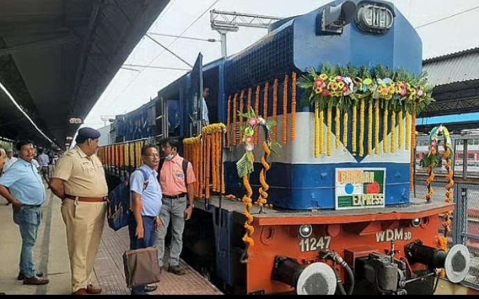 কলকাতা-বেনাপোল-খুলনা বন্ধন এক্সপ্রেস ট্রেন দুই বছর পর চালু হচ্ছে