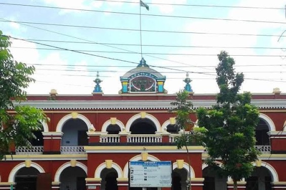 আদালতের এজলাসেই পুলিশকে মারধর, বিএনপির ৬ নেতাকর্মী আটক