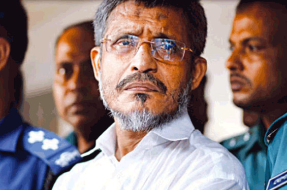 হঠাৎ অসুস্থ হয়ে হাসপাতালে লুৎফুজ্জামান বাবর