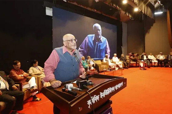 নির্বাচনের আগে মানুষকে স্বস্তি দিতে হবে: দেবপ্রিয় ভট্টাচার্য