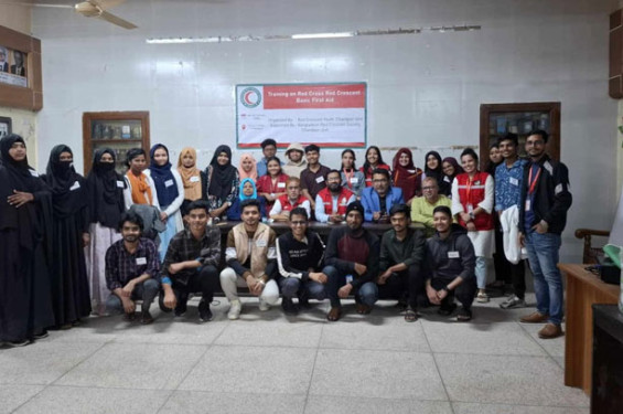 চাঁদপুরে রেড ক্রিসেন্টের ফার্স্ট এইড প্রশিক্ষণের দ্বিতীয় দিনের কার্যক্রম শেষ