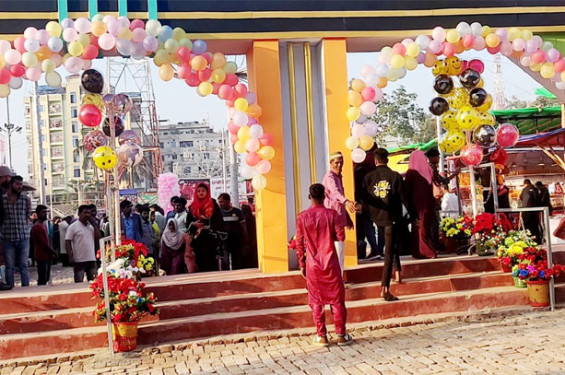 চট্টগ্রামে মাসব্যাপী কুটির শিল্প মেলা শুরু