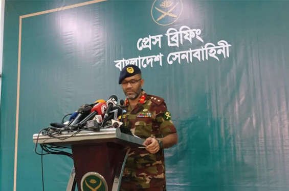 অবৈধ অস্ত্রের সঙ্গে সম্পৃক্ত আড়াই হাজার ব্যক্তিকে গ্রেপ্তার করেছে সেনাবাহিনী