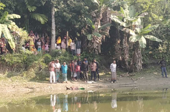 বাগেরহাটে পুকুর থেকে গৃহবধূর মরদেহ উদ্ধার
