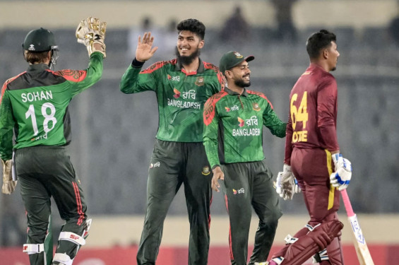 বড় জয়ে সিরিজ বাংলাদেশের