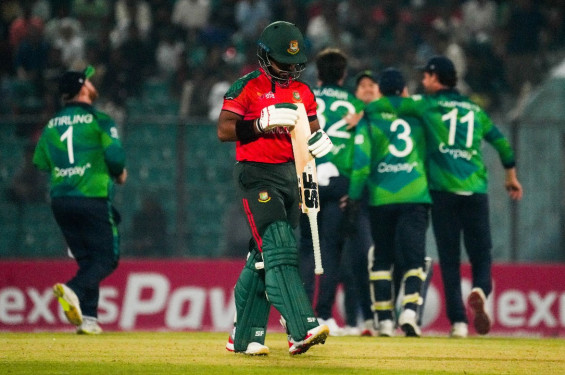 হৃদয়ের বীরত্বেও হার এড়াতে পারল না বাংলাদেশ