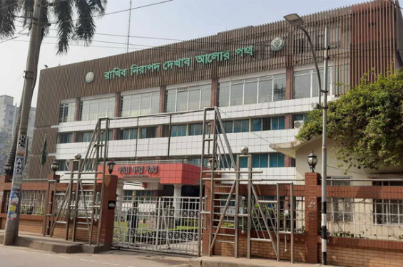 বিজয় দিবস উপলক্ষ্যে ১৬ কয়েদির কারাদণ্ড মওকুফ