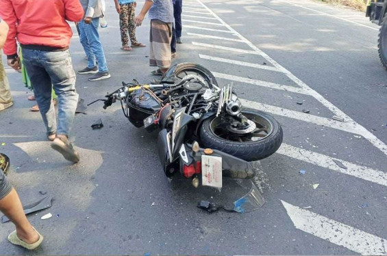 ফরিদপুরে গাড়িচাপায় বাইক আরোহী ৩ বন্ধু নিহত