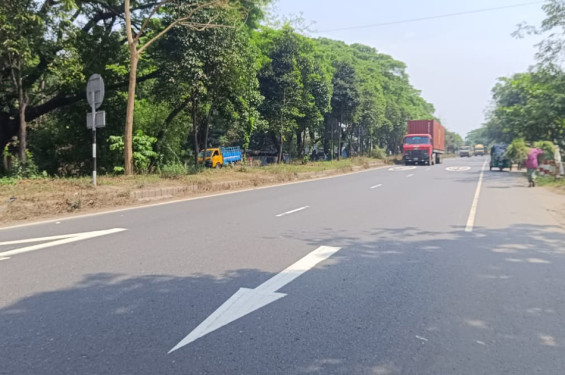 জ্বালানি সংকটে ঢাকা-চট্টগ্রাম মহাসড়কে কমেছে যানবাহন