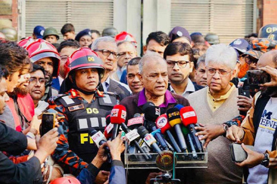 সচিবালয়ে আগুনের ঘটনা নাশকতা কিনা, তদন্তের পর বলা যাবে: স্বরাষ্ট্র উপদেষ্টা