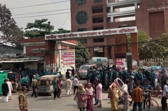 পঙ্গু হাসপাতালে কর্মীদের সঙ্গে জুলাই যোদ্ধাদের মারামারি