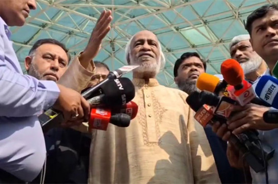 প্রয়োজনীয় সংস্কার করে দ্রুত ভোটের অধিকার ফিরিয়ে দিতে হবে: মঈন খান