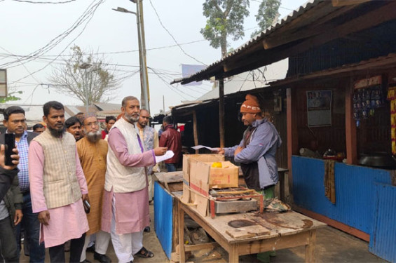 শেখ মুজিব গণতন্ত্র আর হাসিনা ভোটাধিকার গলাটিপে হত্যা করেছে: ডা. ইরান