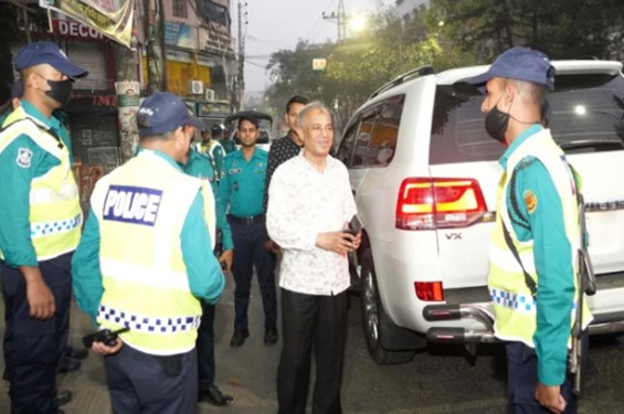 আইনশৃঙ্খলা বাহিনীকে আরো তৎপর হওয়ার নির্দেশ স্বরাষ্ট্র উপদেষ্টার
