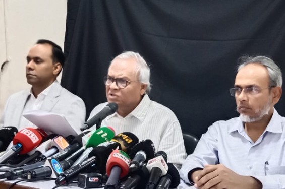 প্রশাসনের ঢিলেঢালা আচরণে দুঃস্কৃতিকারীরা সমাজে আশকারা পাচ্ছে: রিজভী