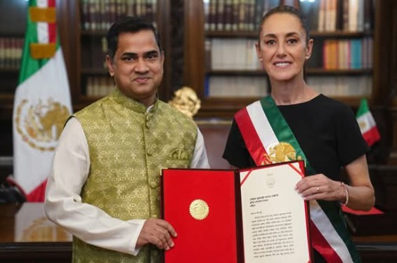 মেক্সিকোর প্রেসিডেন্ট ক্লাউডিয়া শেইনবাউমকে পরিচয়পত্র পেশ করলেন রাষ্ট্রদূত মুশফিকুল ফজল আনসারী