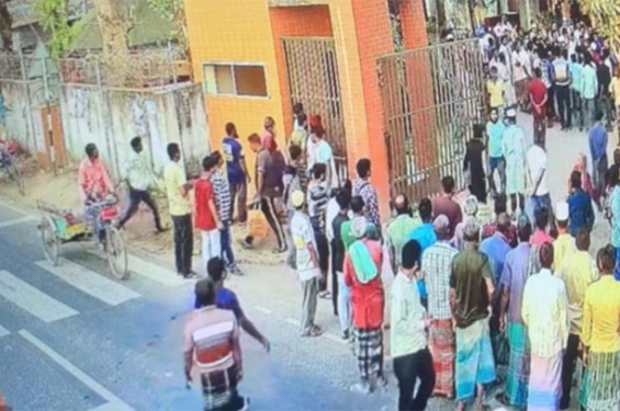 চাঁদা না পেয়ে মারপিট ও থানায় বিএনপি নেতাকর্মীর হামলা, গ্রেপ্তার ৫