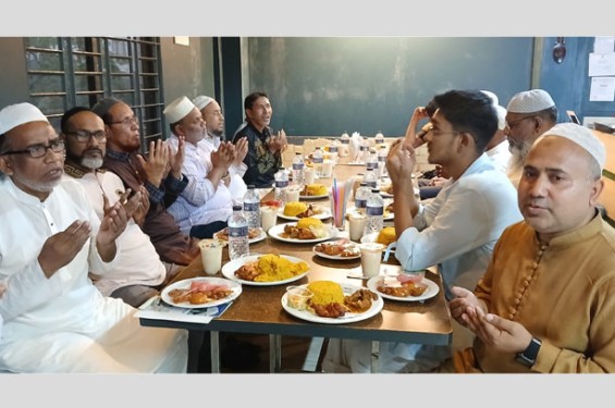 চাঁদপুর রেইনবো হাসপাতালের ইফতার ও দোয়া অনুষ্ঠিত