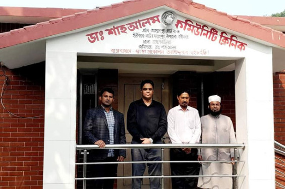 নবীনগরে কমিউনিটি ক্লিনিক ও ইউপি উপ-স্বাস্থ্য কেন্দ্র পরিদর্শনে স্বাস্থ্য কর্মকর্তা
