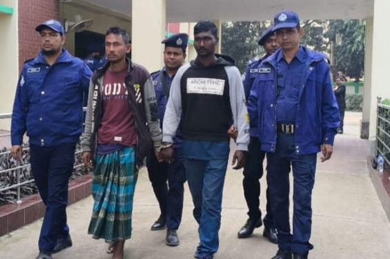 নওগাঁর মহাদেবপুরে ডাকাত দলের ৭ জন গ্রেপ্তার