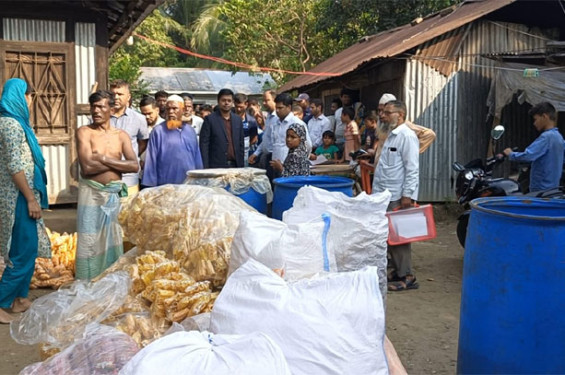 শরীয়তপুরে ৫০ বস্তা ভেজাল শিশুখাদ্য উদ্ধার, ২ প্রতিষ্ঠানকে জরিমানা