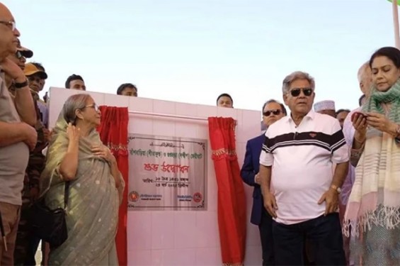 দেশে প্রথমবারের মতো সমুদ্রপথে ফেরি চলাচল শুরু