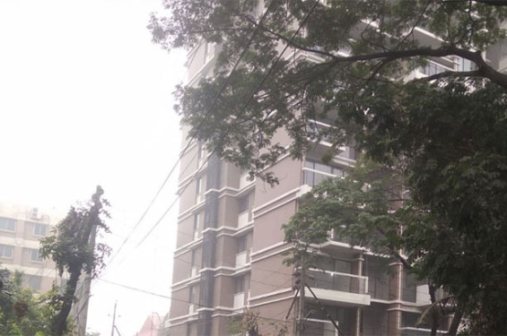 সকালে ঘন কুয়াশা, দিনের তাপমাত্রা বাড়ার আভাস রাজধানীতে