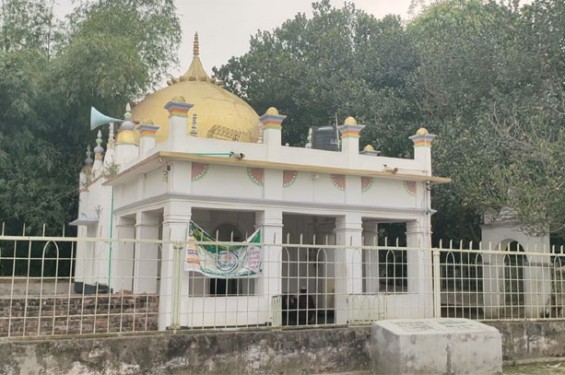 নবীনগরে ২৩০ বছরের ইতিহাস জড়ানো ভূঁইয়া বাড়ি মসজিদ
