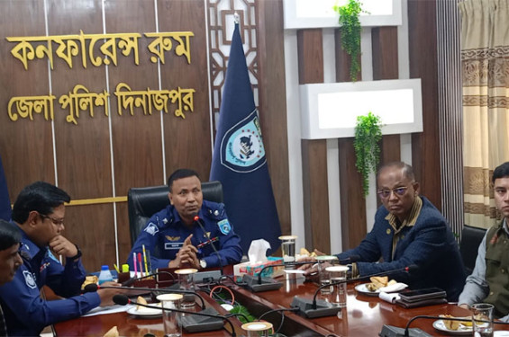 দিনাজপুরে নবাগত পুলিশ সুপারের সাথে সাংবাদিকদের মতবিনিময় সভা