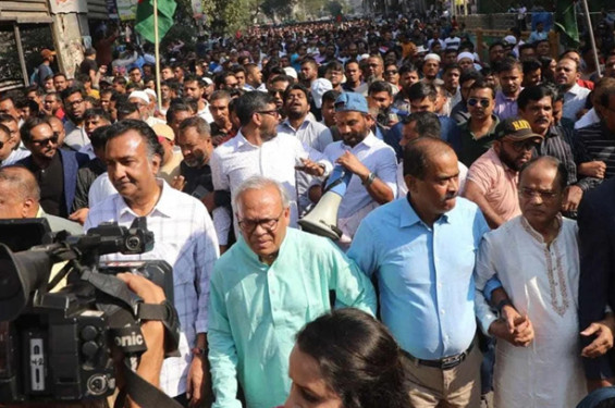 বাংলাদেশ নিয়ে মাস্টারপ্ল্যান বাস্তবায়ন না হওয়ায় উগ্রতা দেখাচ্ছে ভারত: রিজভী