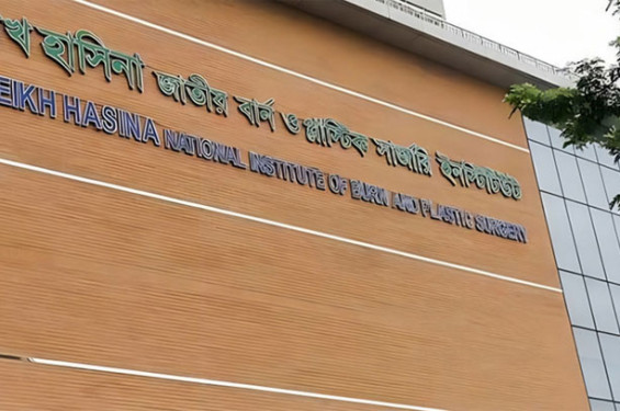 মিরপুরে গ্যাস সিলিন্ডার লিকেজ থেকে বিস্ফোরণ, নারী-শিশুসহ দগ্ধ ৭
