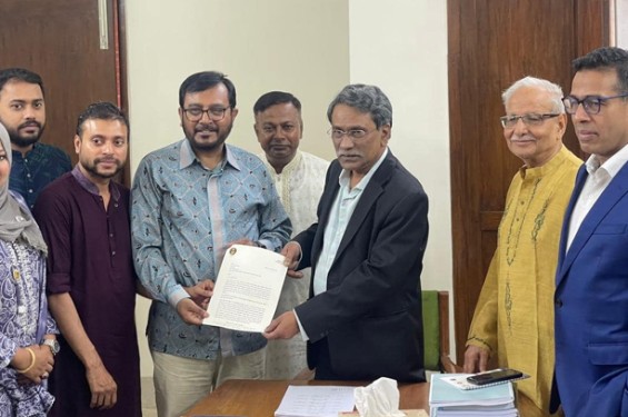 জাতীয় ঐকমত্য কমিশনে লিখিত মতামত দিয়েছে এবি পার্টি