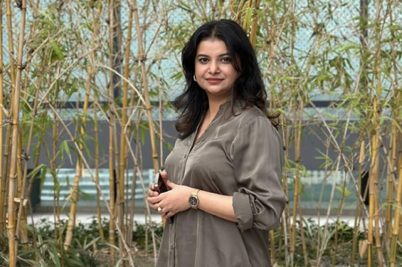 যুবকের আপত্তিকর মন্তব্য, ‘স্ক্রিনশট’ ফাঁস করলেন ক্ষুব্ধ ফারিয়া