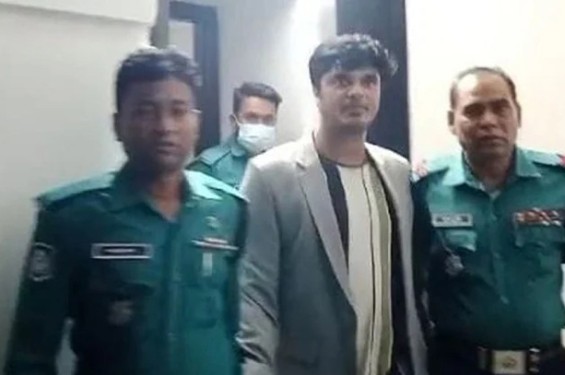 এএসপি জাবেদ ইকবাল সাময়িক বরখাস্ত