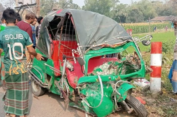 সুনামগঞ্জে পিকআপ-অটোরিকশার সংঘর্ষে নিহত ৩
