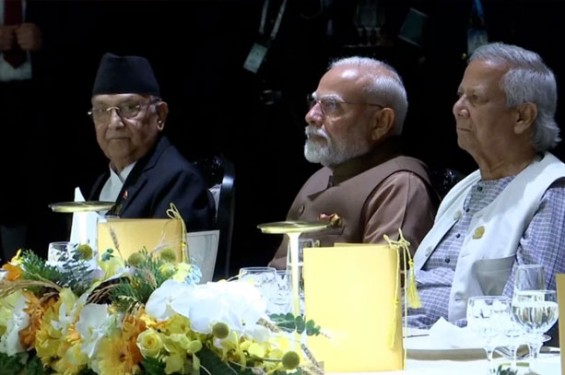 বিমসটেক সম্মেলন: নৈশভোজে ড. ইউনূসের পাশে বসলেন নরেন্দ্র মোদি