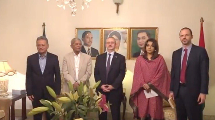 বিএনপি মহাসচিবের সাথে ইউরোপীয় ইউনিয়নের রাষ্ট্রদূতের সাক্ষাৎ