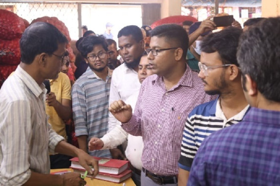 টাস্কফোর্সের অভিযান: চট্টগ্রামে আট প্রতিষ্ঠানকে জরিমানা