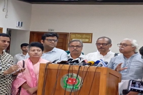 এ বছরই সংসদ নির্বাচন চায়ছে বাম গণতান্ত্রিক জোট
