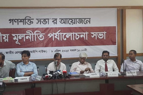 ড. ইউনূস একের পর এক ম্যাজিক দেখাচ্ছেন: মান্না